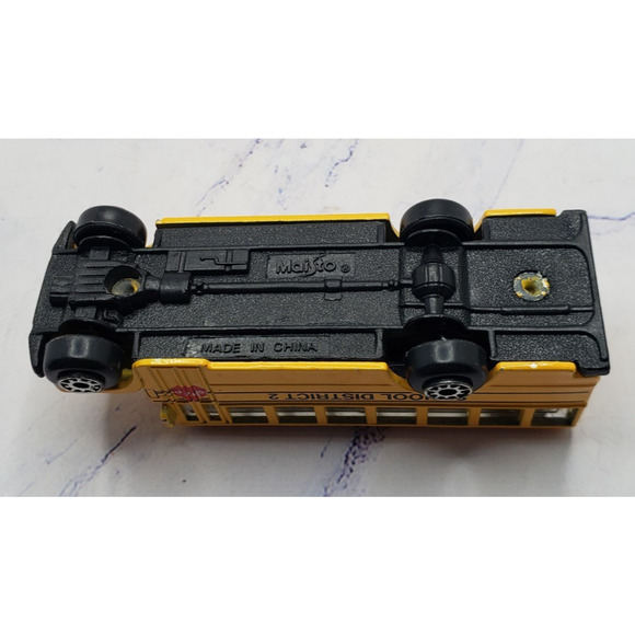 Vintage Maisto School Bus "District 2" Yellow 3" Long 1/64 Scale - Picture 6 of 6